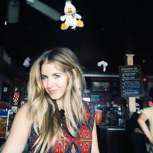 Meet your Posher, Yancey